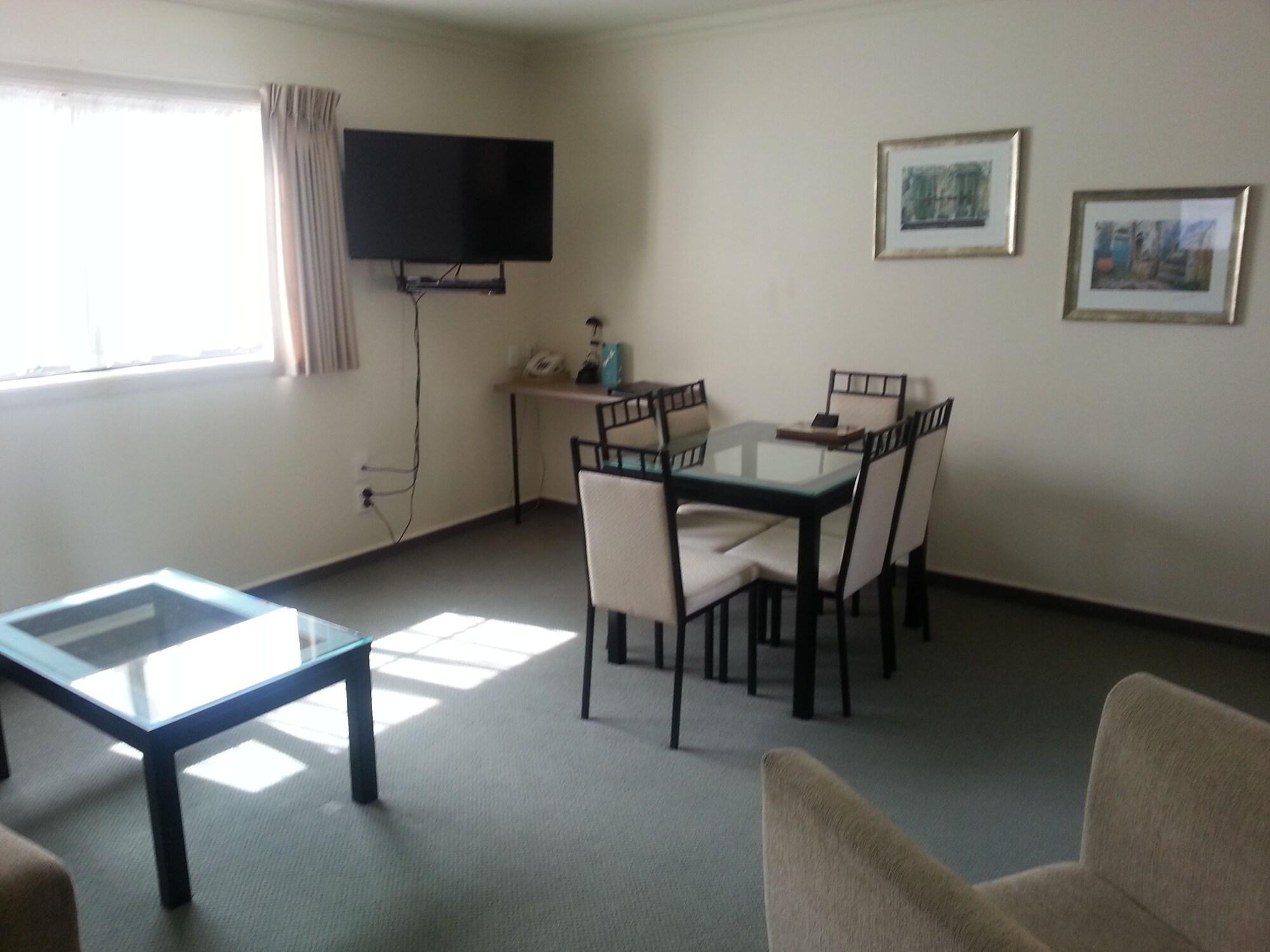 Stay 280 & Stay 284 Rotorua - Refurbished Modern Accommodation Экстерьер фото